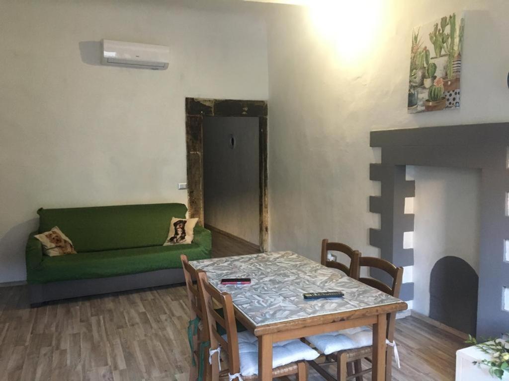 פייגלין ולדרנו Terrazza Il Canto Al Romano מראה חיצוני תמונה